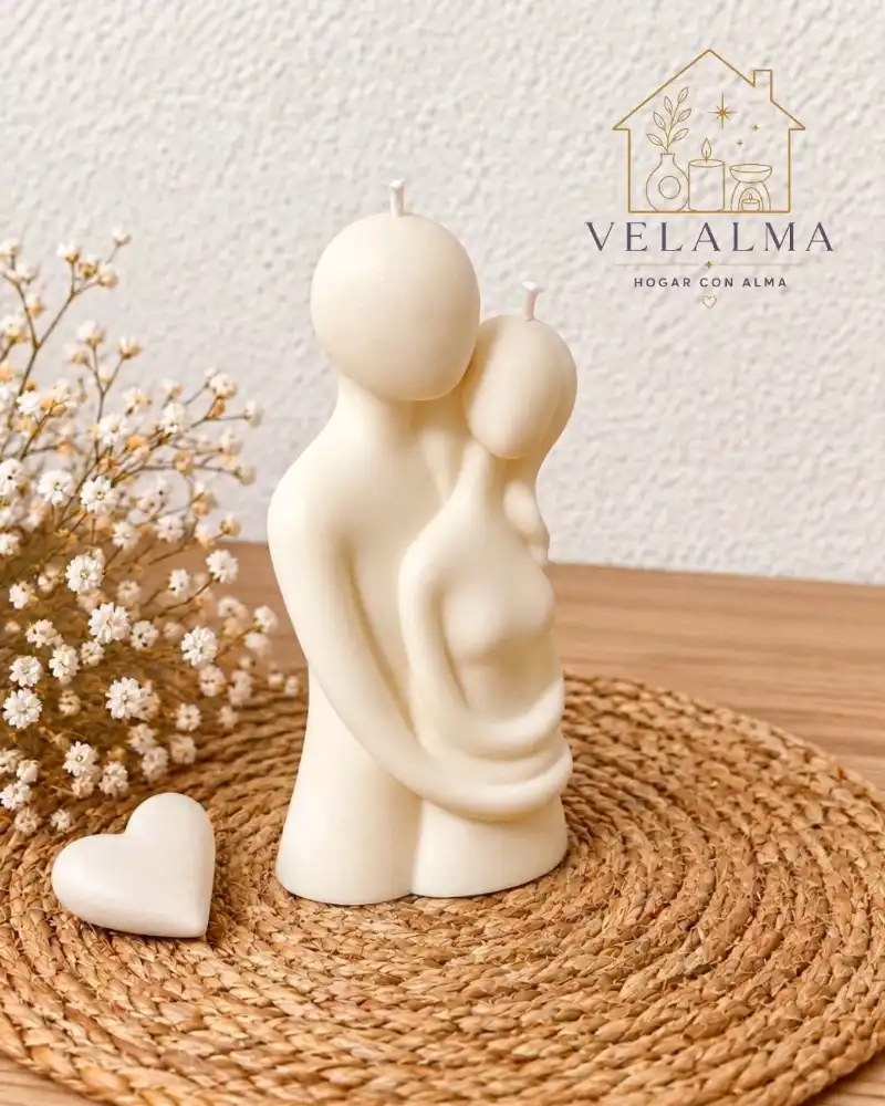 Vela decorativa PAREJA ABRAZADA, detalle 2