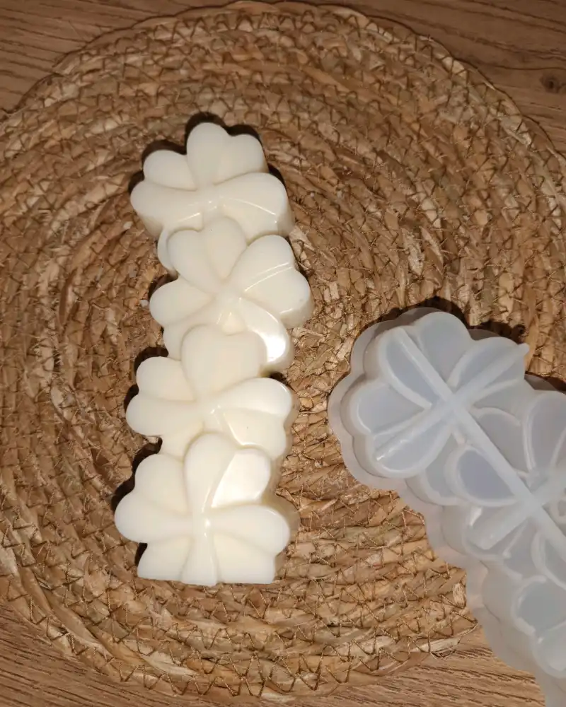 Vela tréboles de la suerte, detalle 2